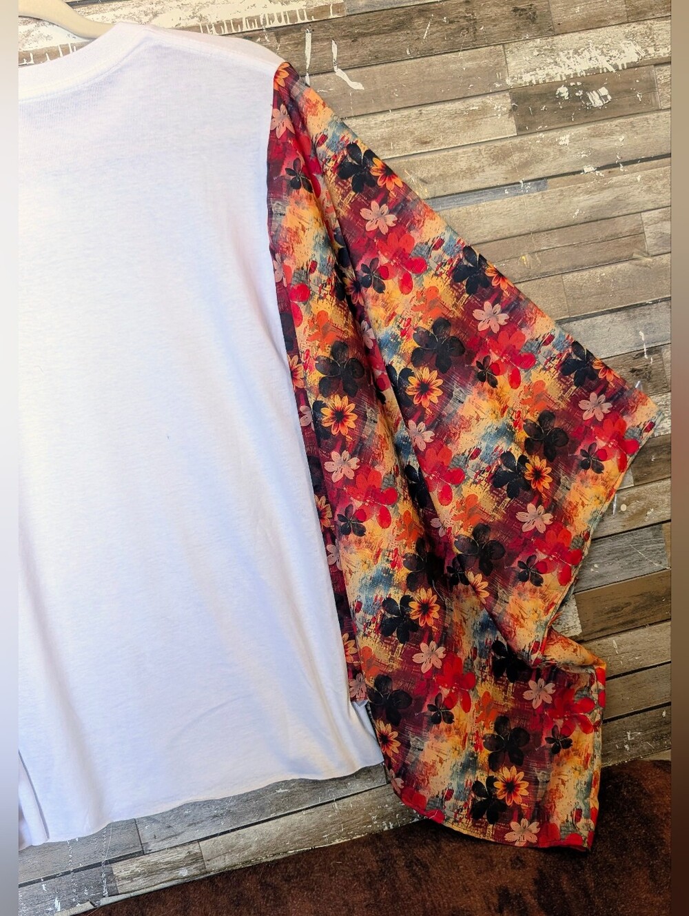 Jerry Garcia Graphic W Boho Floral Bat Winged Sleeves Top - Picture 15 of 15
